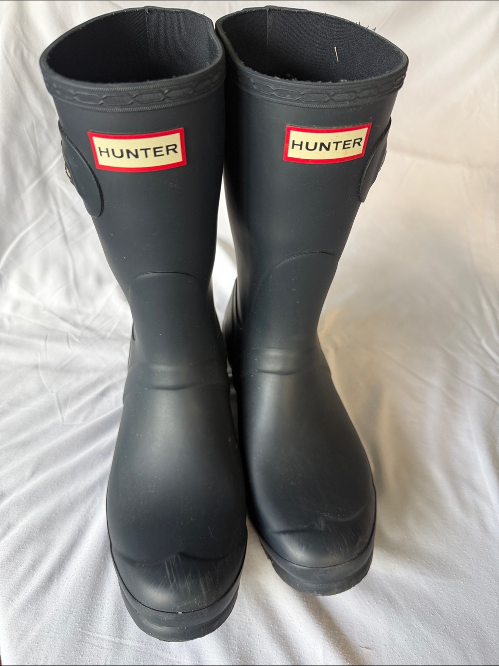 Hunter Women’s Short Waterproof Rain Boots - Navy | Size 9 - Picture 2 of 7